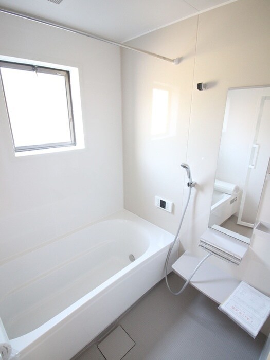 物件内観写真9　(バス／シャワールーム等)