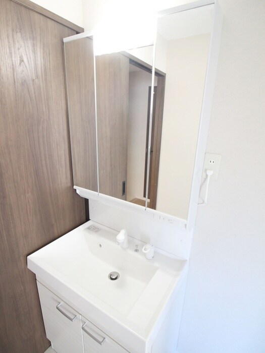 物件内観写真10　(洗面)