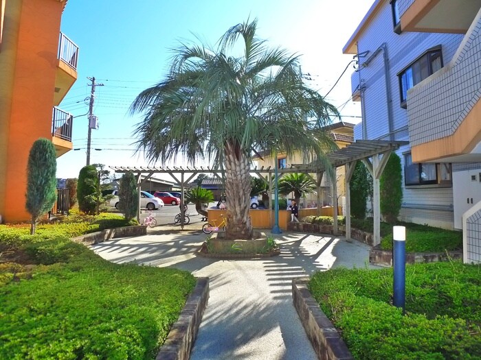 物件外観写真6　(周辺環境)