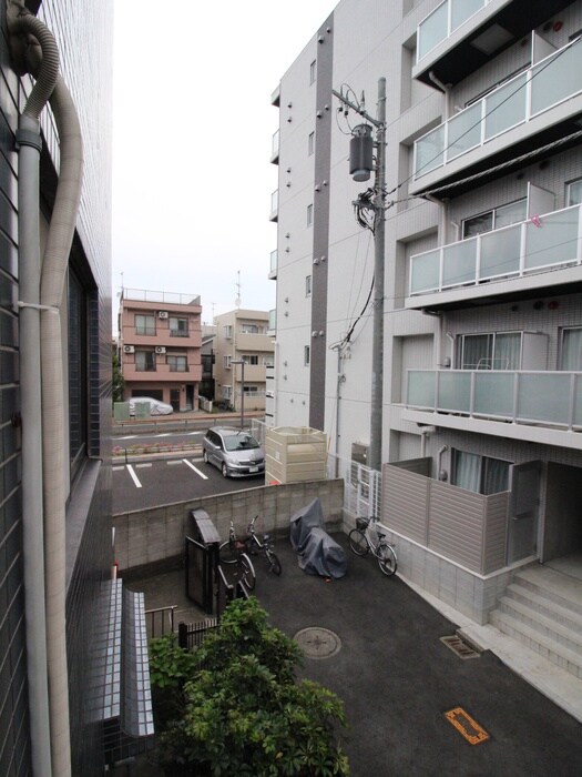 物件内観写真21　(室内からの展望)