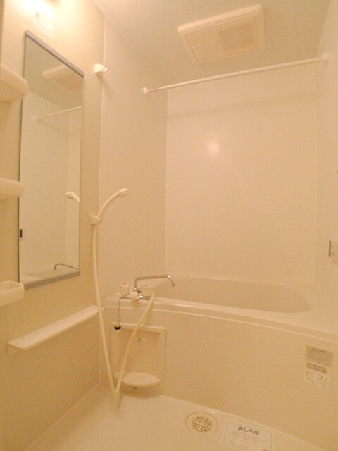物件内観写真8　(バス／シャワールーム等)