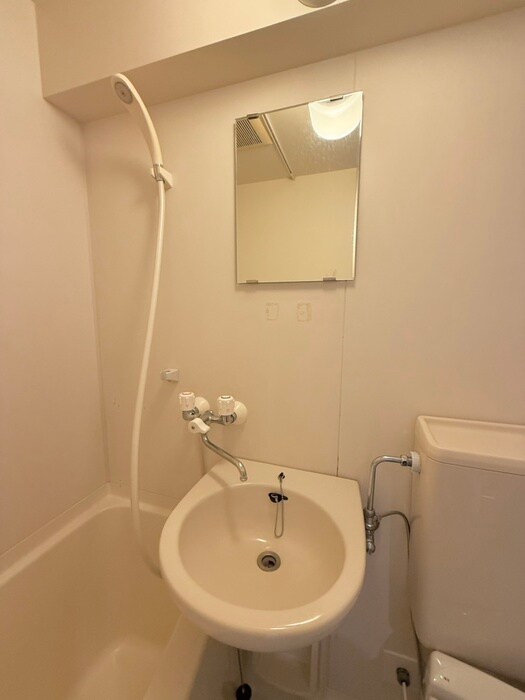 物件内観写真13　(洗面)