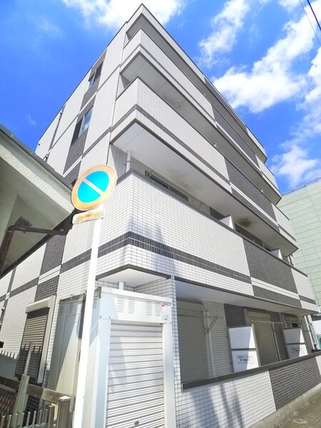 Ｓｍａｒｔ　Ｏｎｅ外観写真