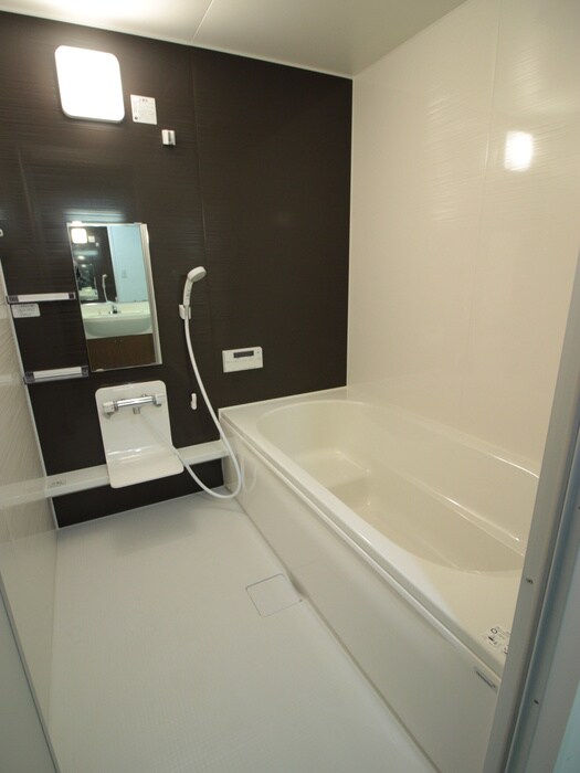 物件内観写真12　(バス／シャワールーム等)