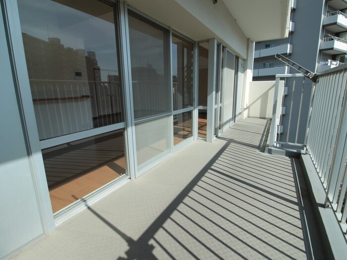 物件内観写真13　(ベランダ・バルコニー)