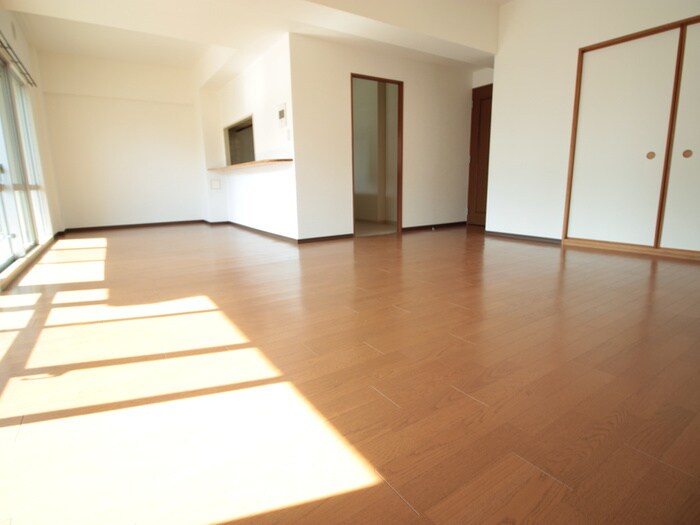 物件内観写真17　(廊下)