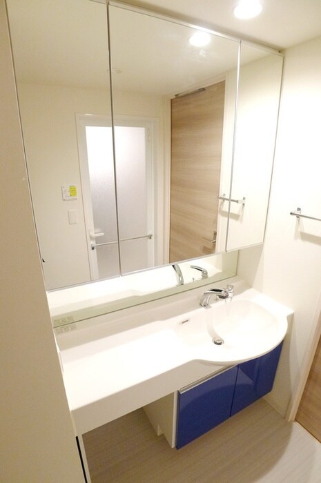 物件内観写真10　(洗面)