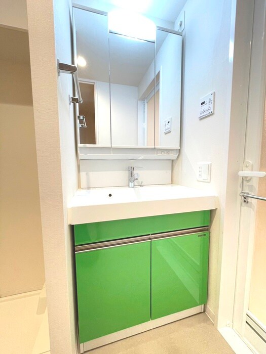 物件内観写真11　(洗面)