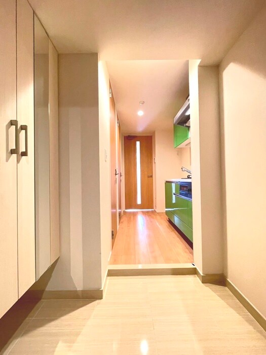 物件内観写真20　(玄関)