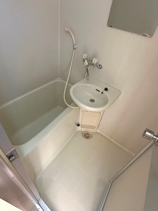 物件内観写真9　(バス／シャワールーム等)