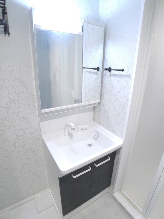 物件内観写真17　(洗面)