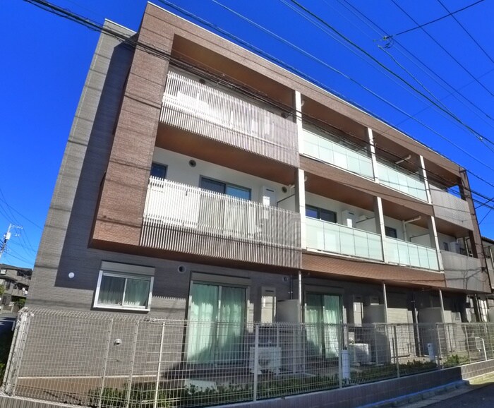 物件外観写真1　(外観写真)