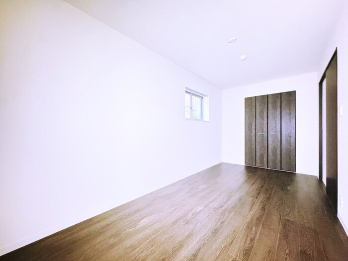 物件内観写真10　(居室)