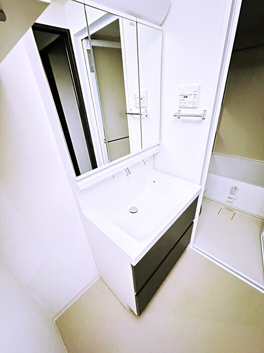 物件内観写真15　(洗面)