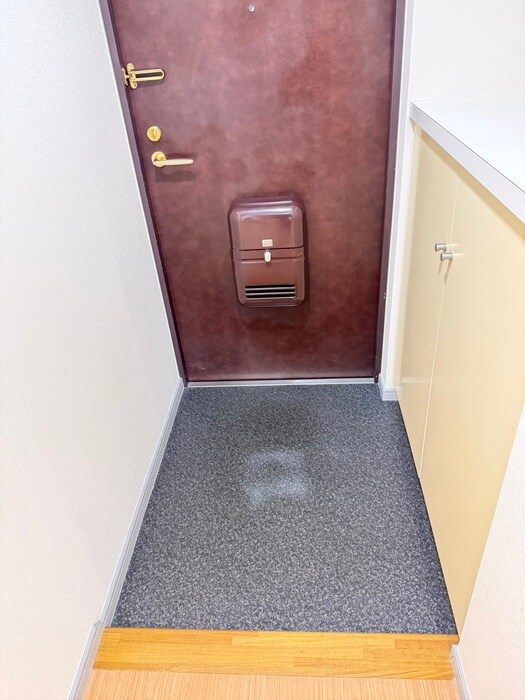 物件内観写真20　(玄関)