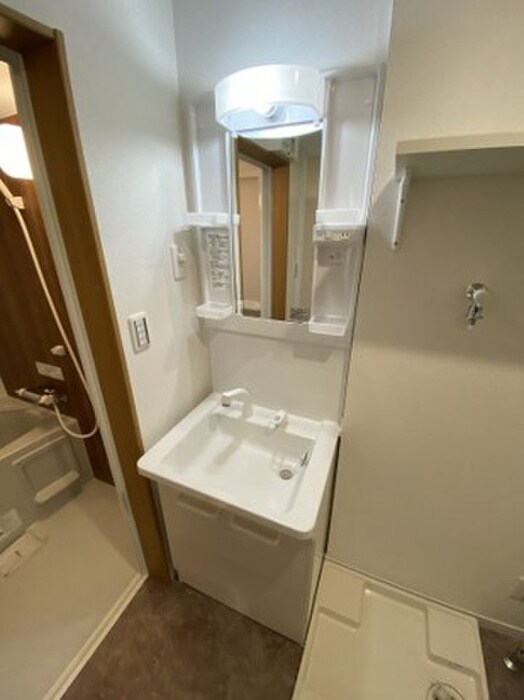 物件内観写真7　(洗面)