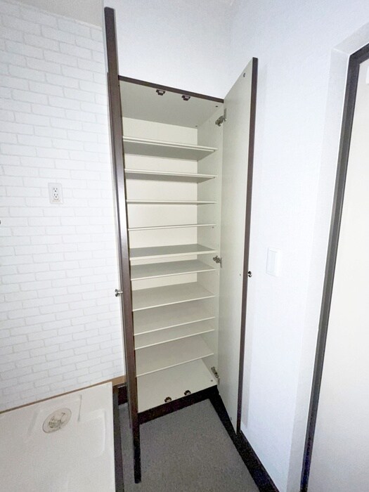 物件内観写真19　(靴箱)