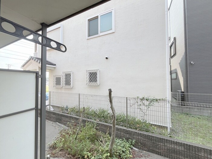 物件内観写真22　(室内からの展望)