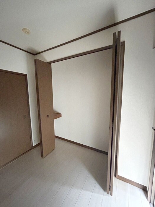 物件内観写真11　(収納)