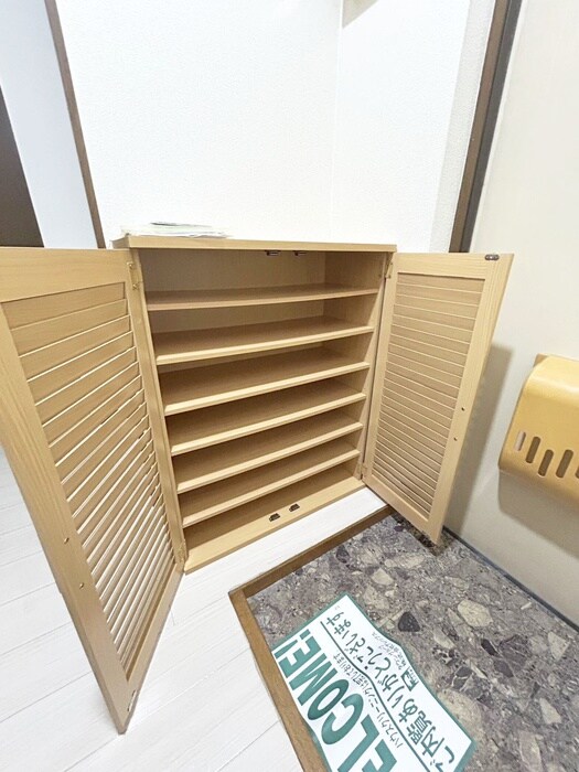 物件内観写真17　(靴箱)