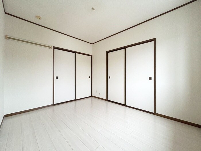 物件内観写真19　(居室)