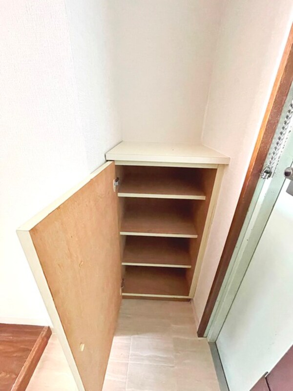 靴箱