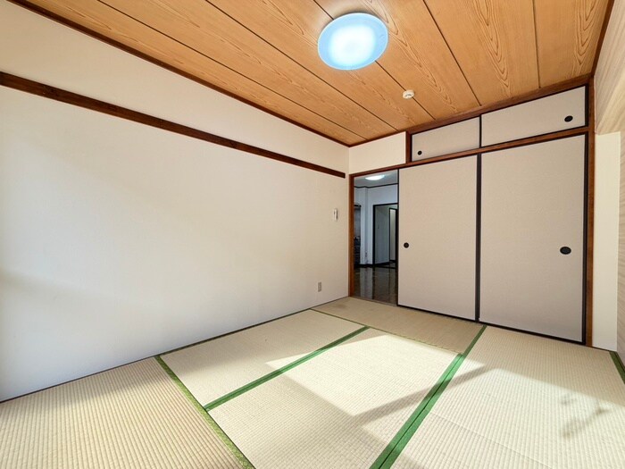 物件内観写真10　(居室)