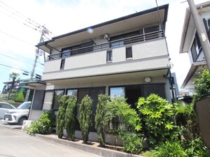 小山町三ツ目貸家外観写真