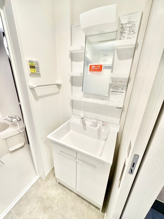 物件内観写真13　(洗面)