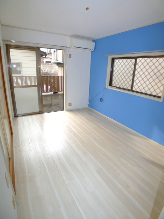 物件内観写真6　(居室)