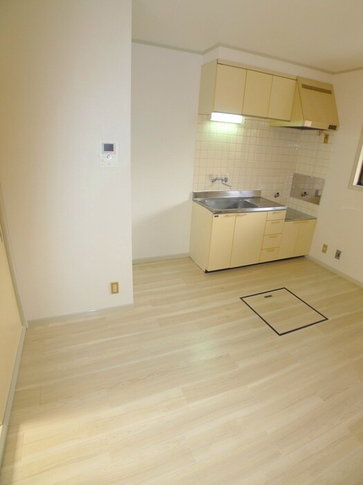 物件内観写真9　(居室)