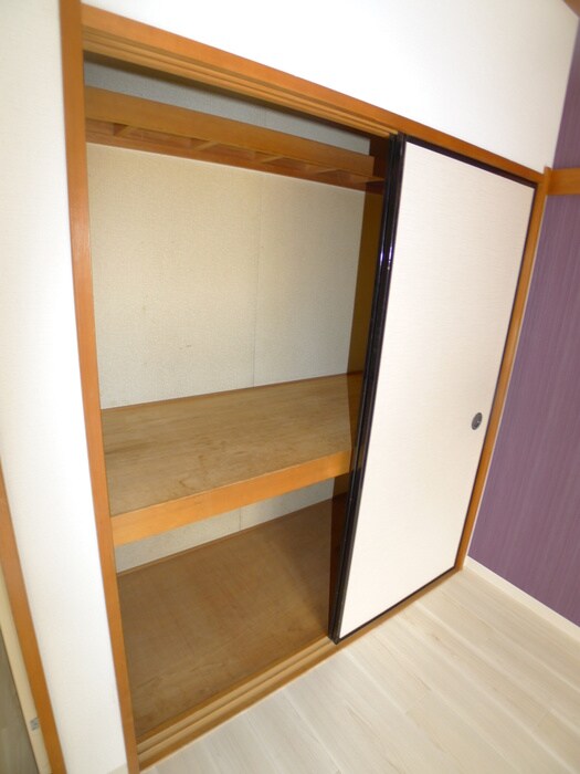 物件内観写真11　(収納)