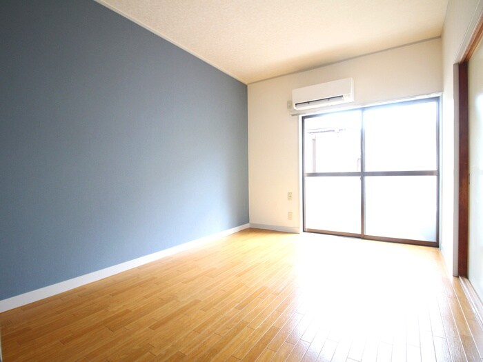 物件内観写真5　(居室)