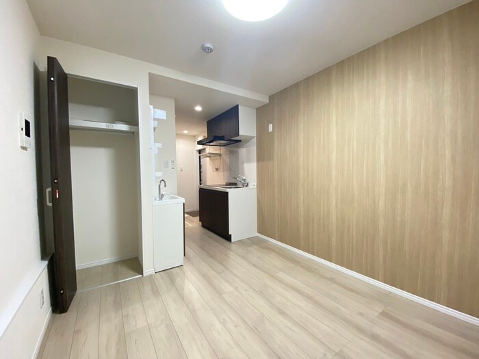 物件内観写真10　(居室)