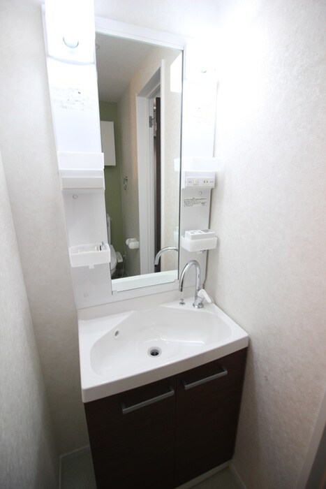物件内観写真13　(洗面)