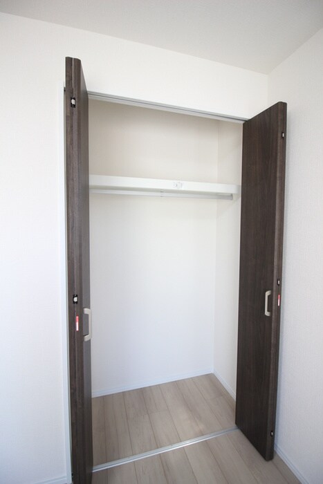 物件内観写真14　(収納)