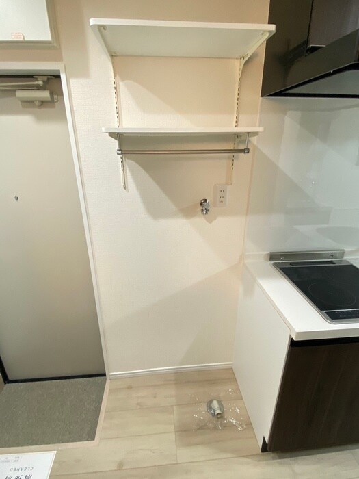 物件内観写真15　(洗濯機置場)