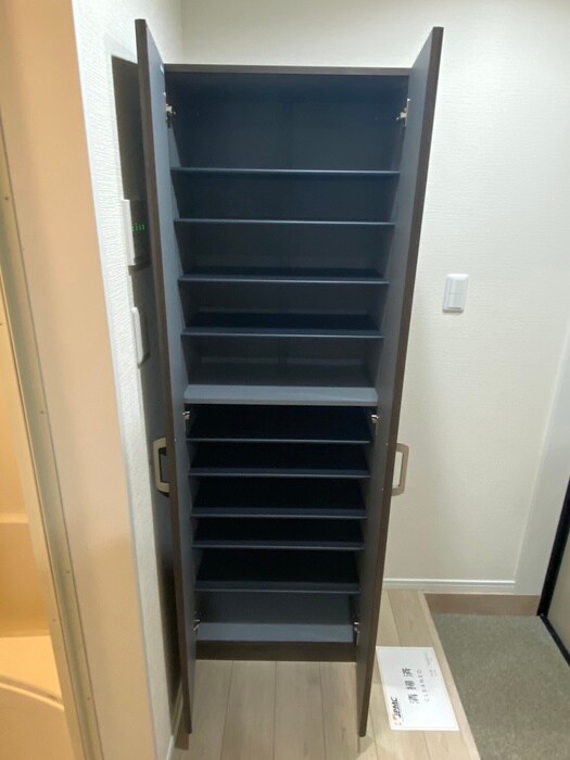 物件内観写真17　(靴箱)