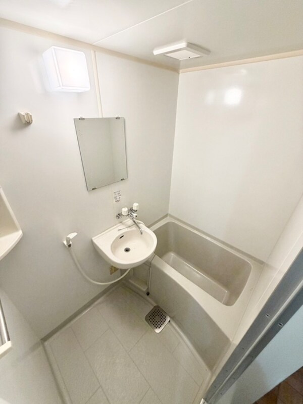 バス／シャワールーム等