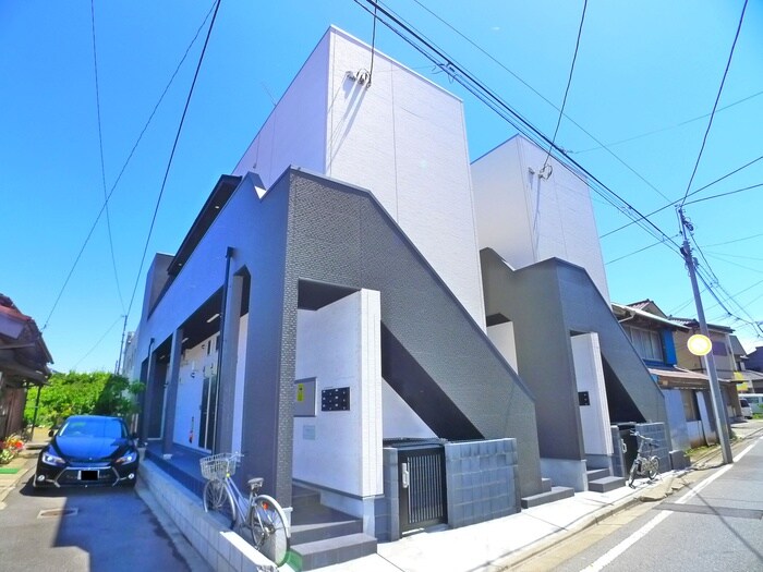 物件外観写真1　(外観写真)