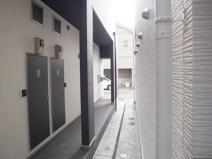 物件内観写真22　(室内からの展望)