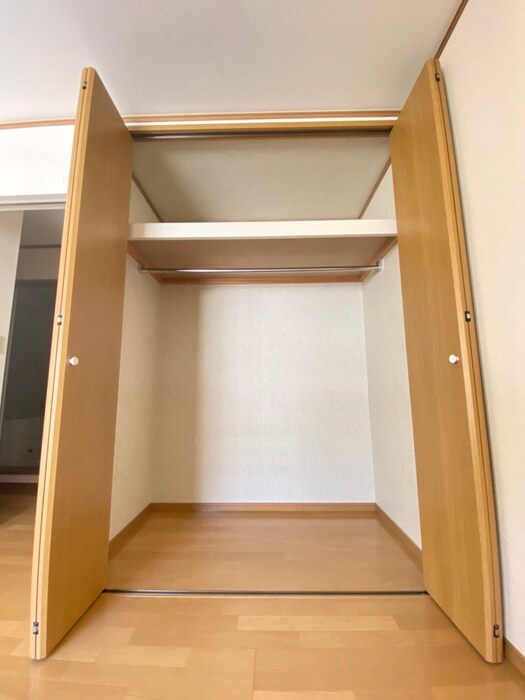 物件内観写真11　(収納)