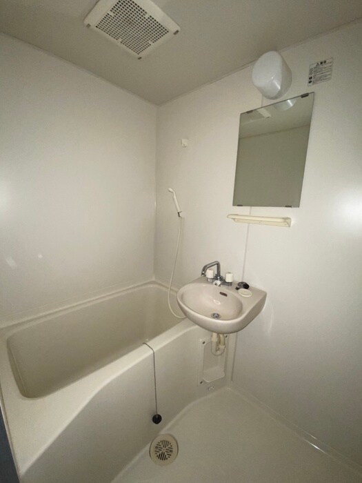 物件内観写真13　(居室)