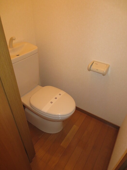 物件内観写真15　(トイレ)