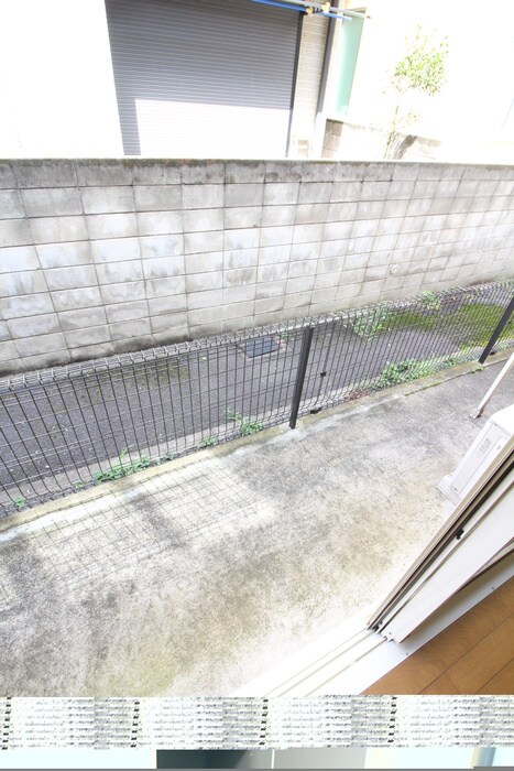 物件内観写真16　(ベランダ・バルコニー)