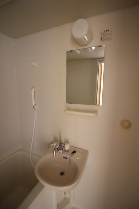 物件内観写真18　(洗面)