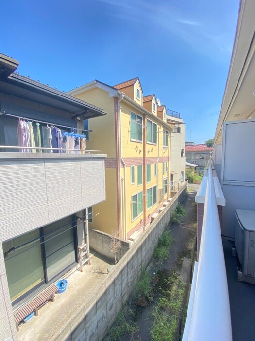 物件内観写真18　(室内からの展望)