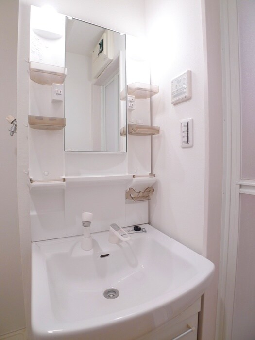 物件内観写真13　(洗面)