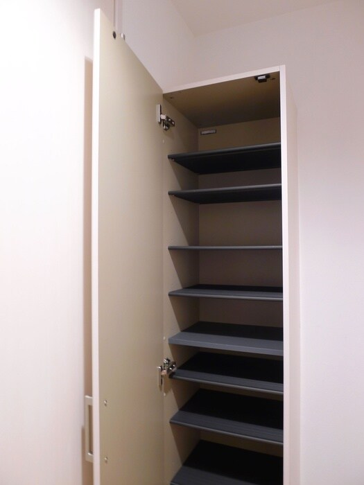 物件内観写真17　(靴箱)