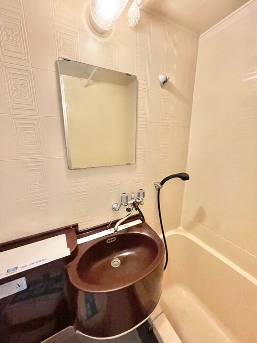 物件内観写真10　(洗面)